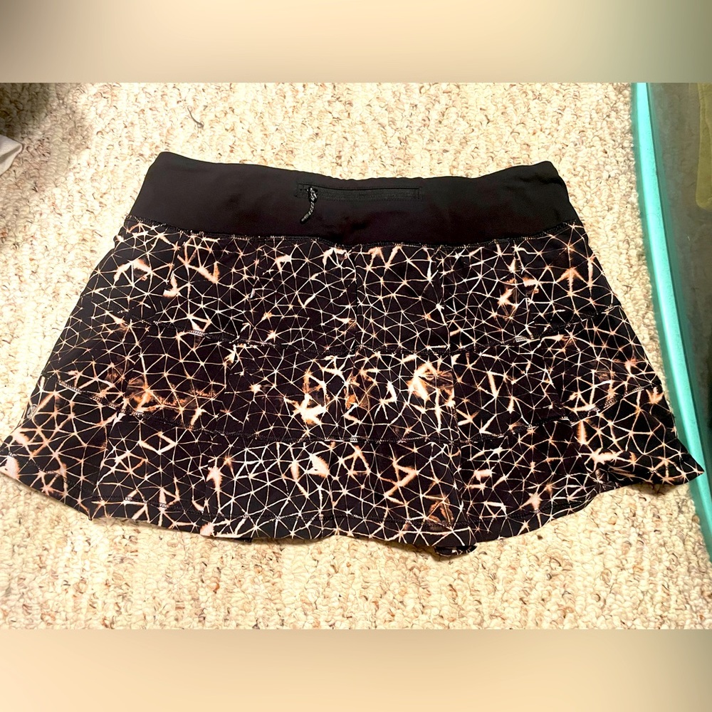 Lululemon Pace Rival Skirt - Size 8